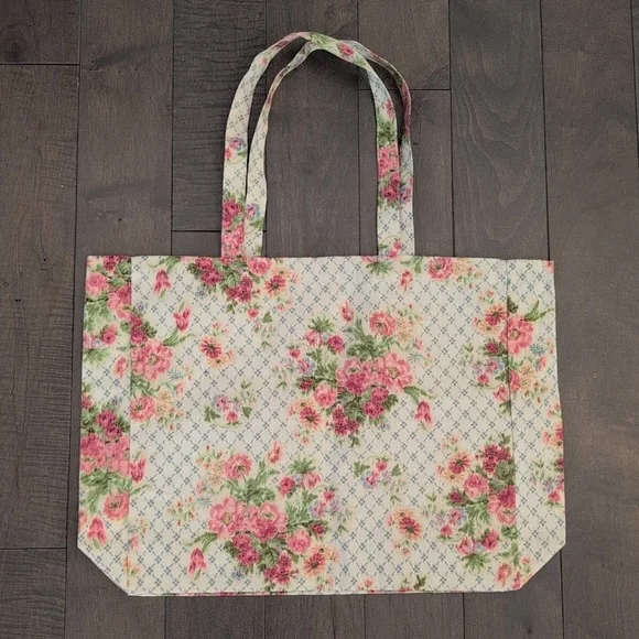 New Sezane x Andion Limited Edition Tote - Picture 5 of 7